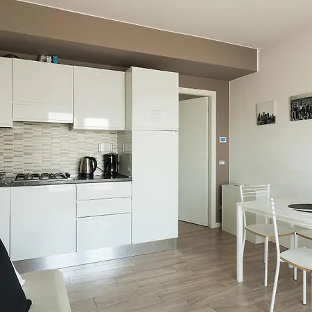 Apartament Attico Easy *