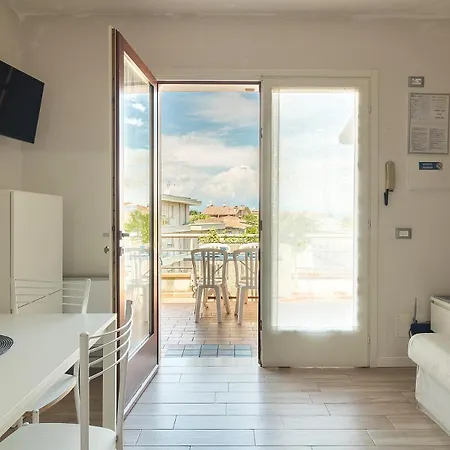 Attico Easy Διαμέρισμα Σιρμιόνε