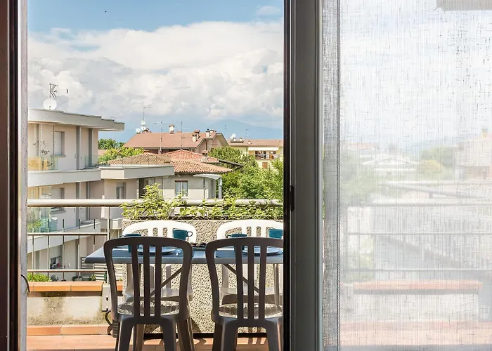 Attico Easy شقة سيرمِيوني